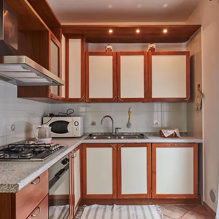 Holiday Rustico Belvedere-3 By Interhome